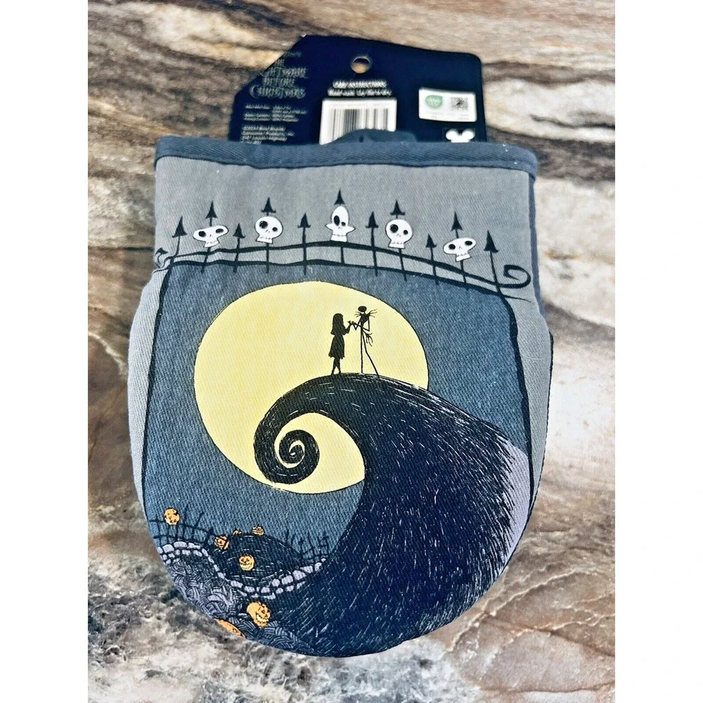 Disney Nightmare Before Christmas 2 Pack Mini Oven Mitts Halloween Graveyard NEW